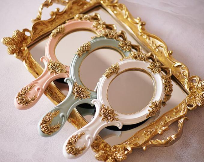 Functional Wood Glass Vintage Handheld Makeup Mirrors Portable Retro Mirror for Girls 7