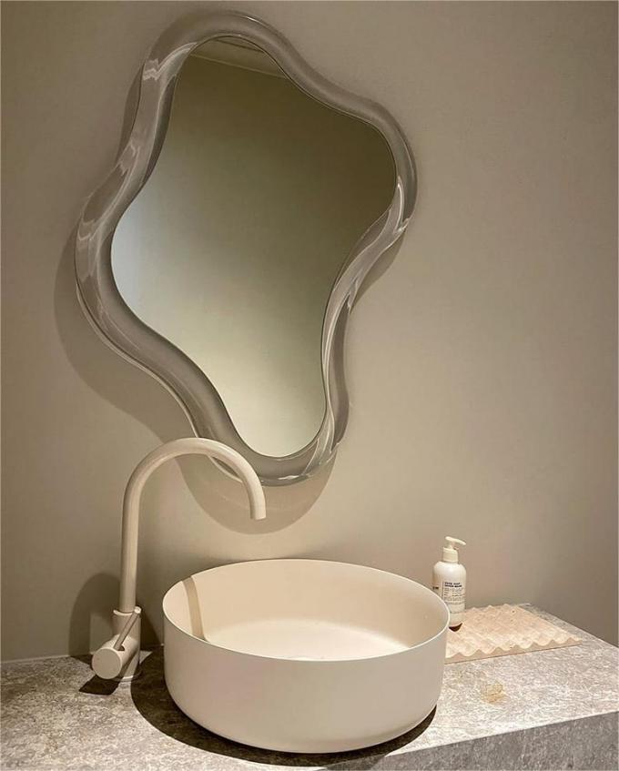 Lighted Acrylic Wall Mounted Magnifying Mirror For Bathroom Vanity 8