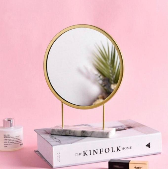 Round Pocket Magnifying Makeup Mirror For Vanity Table Custom 2
