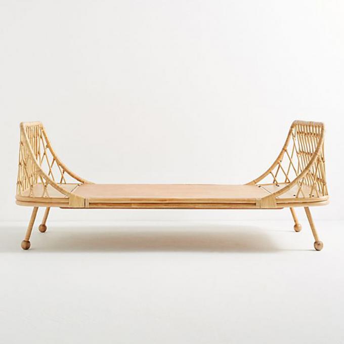 Rattan Cane Double Bed Frame Bedroom Furniture For Hotel Restaurant And Banquet 1