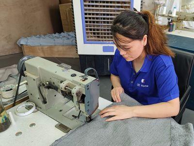 Ghế thư giãn hình dạng độc đáo hiện đại, tay vịn bằng gỗ nguyên khối, tay cầm cơ chế vận hành cho ghế bành gia đình và khách sạn 19